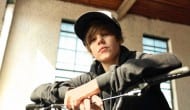 Bieber suffers concussion in Paris