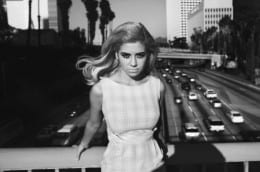Marina finds sparkle in heartbreak