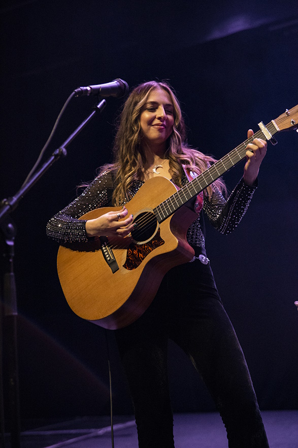 Elles Bailey 